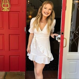 White wrap dress Hello Molly